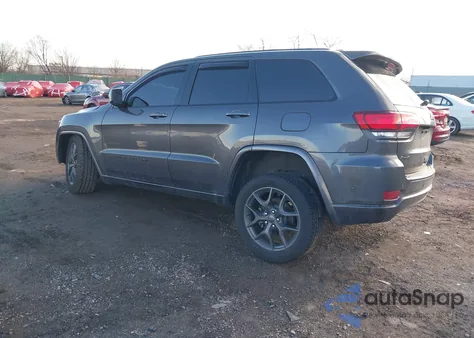 2021 Jeep Grand Cherokee 80Th Anniversary 4X4 z USA, uszkodzony, nr VIN 1C4RJFBG2MC732913